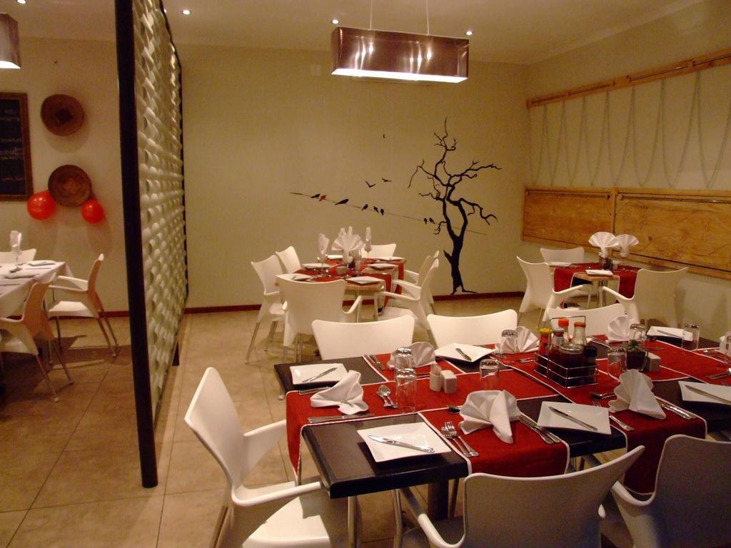 Cu Guest House พาลาบอร์วา ภายนอก รูปภาพ