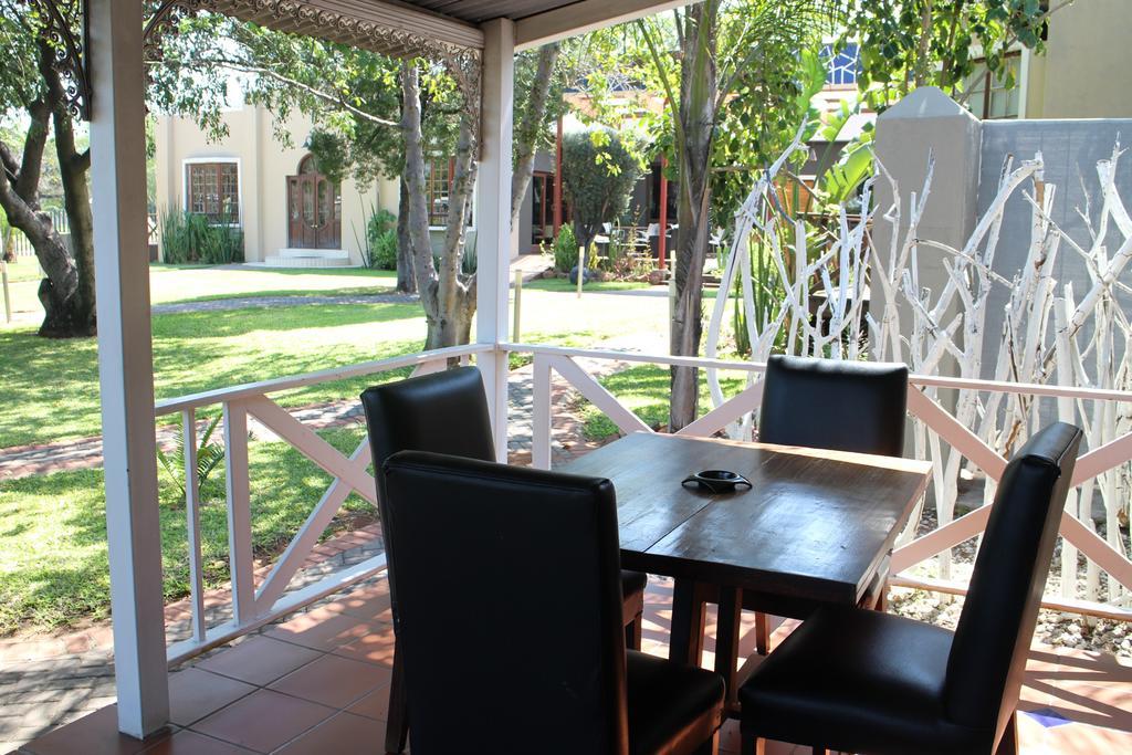 Cu Guest House พาลาบอร์วา ภายนอก รูปภาพ