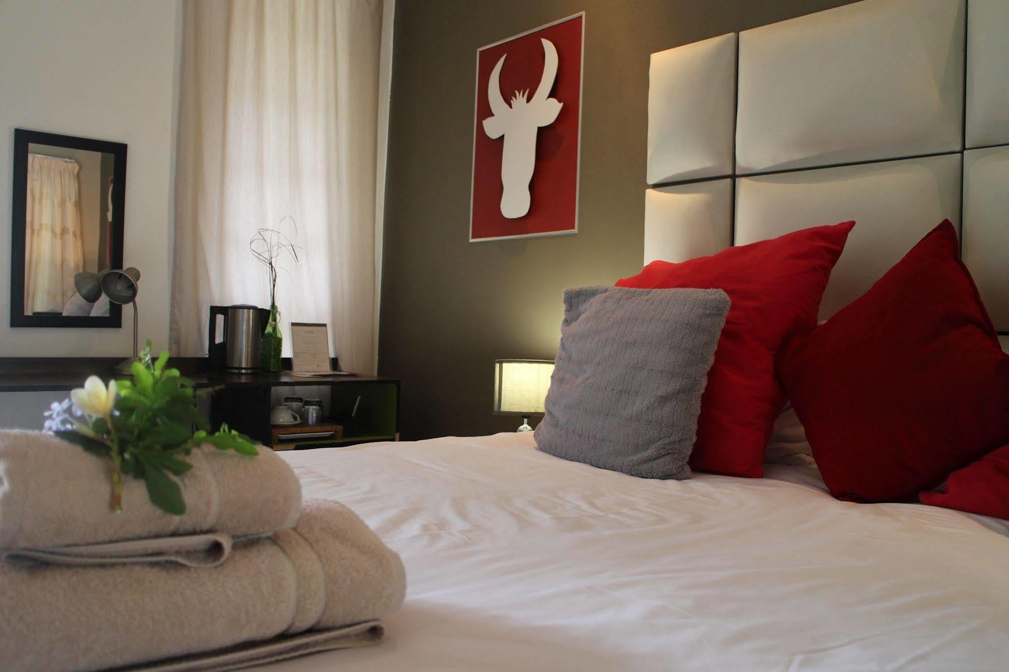 Cu Guest House พาลาบอร์วา ภายนอก รูปภาพ