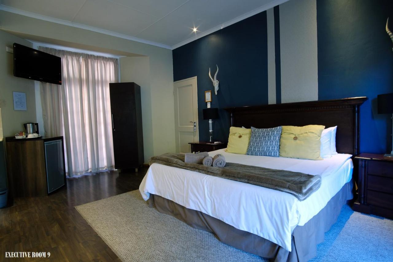 Cu Guest House พาลาบอร์วา ภายนอก รูปภาพ