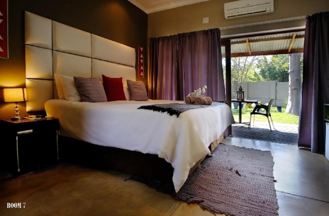 Cu Guest House พาลาบอร์วา ภายนอก รูปภาพ