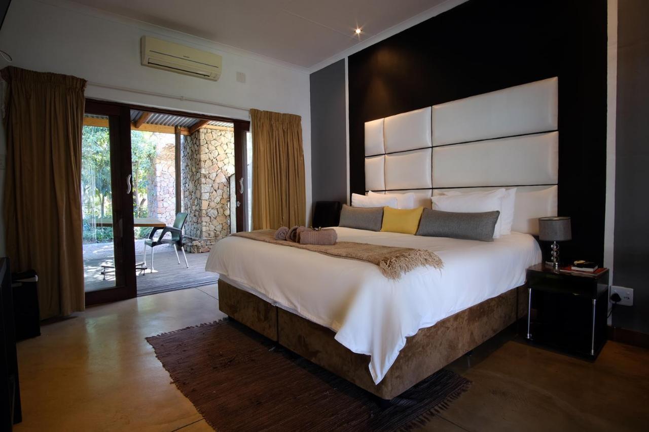 Cu Guest House พาลาบอร์วา ภายนอก รูปภาพ